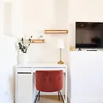Le Gratien By 1609 Residences *