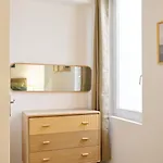 Le Gratien By 1609 Residences