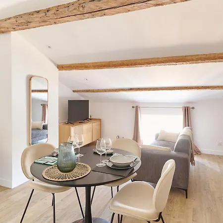 아파트 Le Gratien By 1609 Residences 베지에