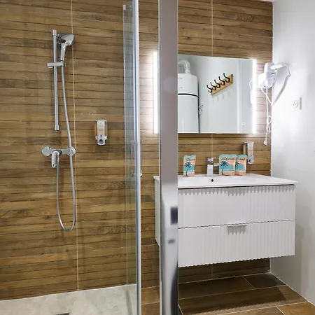 アパート Le Gratien By 1609 Residences *